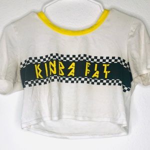 Daon styles cropped top